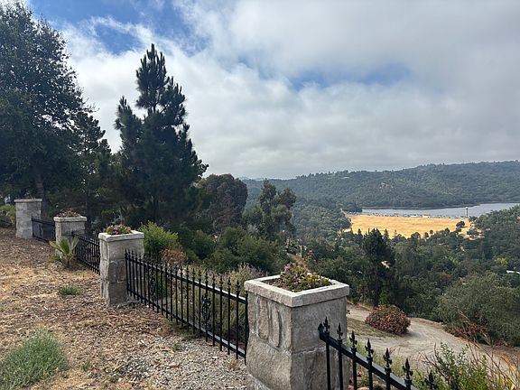 Serene views from many different angles.