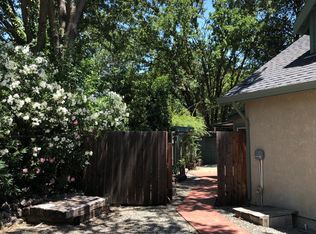 12 Oak Knoll Loop, Walnut Creek, CA 94596