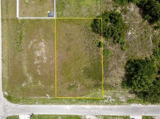 4016 13th St SW, Lehigh Acres, FL 33976