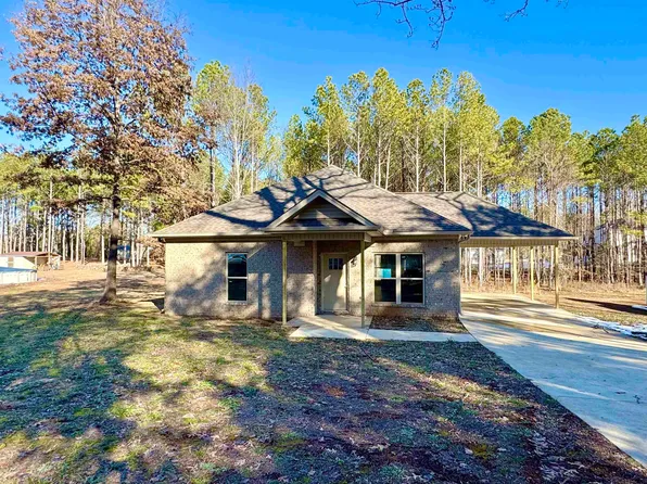 94 County Road 632, Rogersville, AL 35652