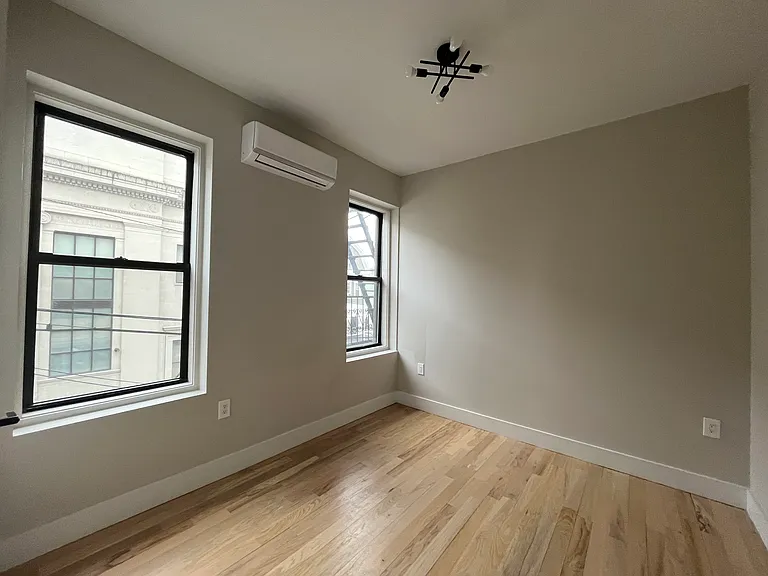 108 Lembeck Ave #22 — Photo 7