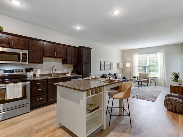 Anchor View Apartments - Move-in Specials! | 2290 Anchor Dr, Saint Paul, MN
