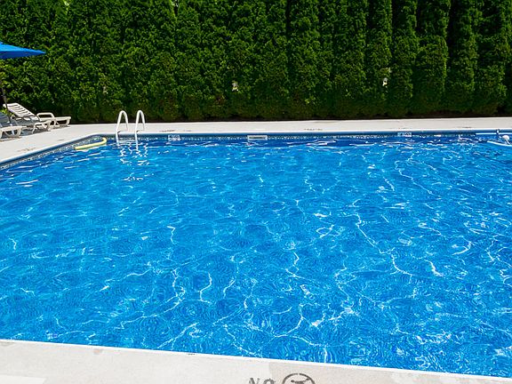Complex Pool