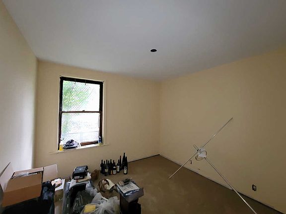 5th image of 6820 S Dante Ave
