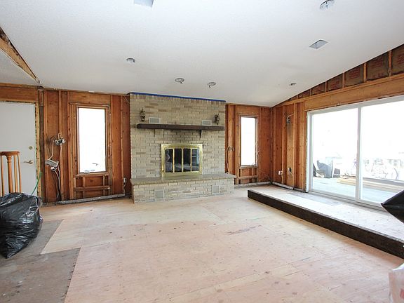 3rd image of 3458 Maritime Dr