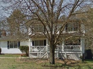 1362 W Stoneybrook Dr, Douglasville, GA 30134