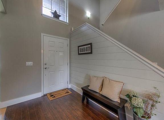 5th image of 304 King Elder Ln