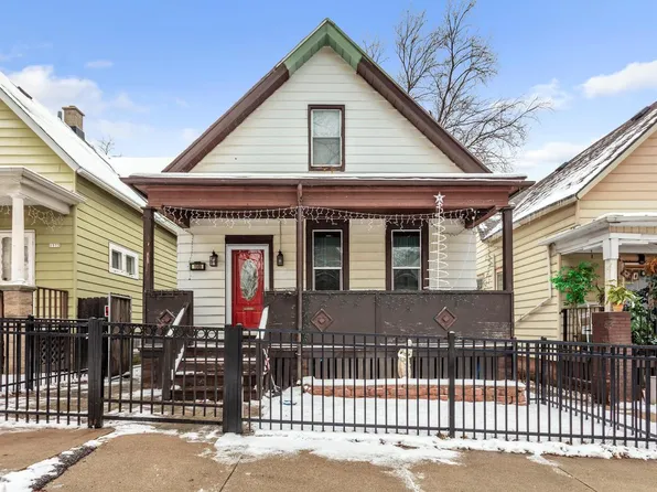 1569 South 25th STREET, Milwaukee, WI 53204