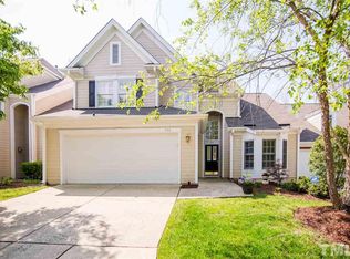 111 Lake Hickory Ct, Cary, NC 27519
