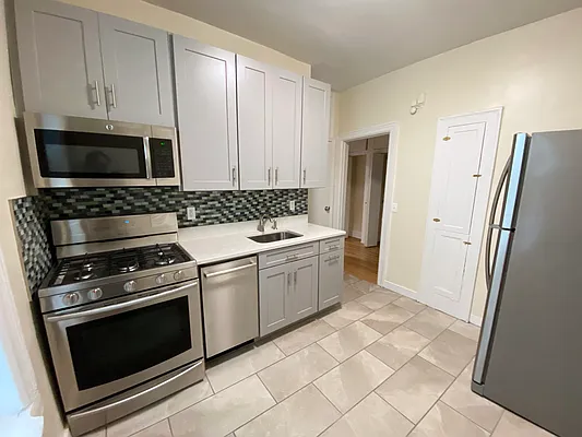 Rented by Swythe, Inc. | media 10