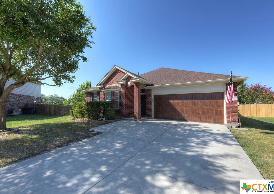 1st image of 2144 Warwick Pl