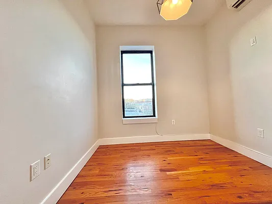 Rented by Doorway NYC, LLC | media 3