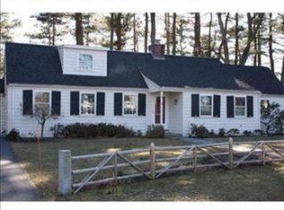 42 Bay View Rd, Wellesley, MA 02482