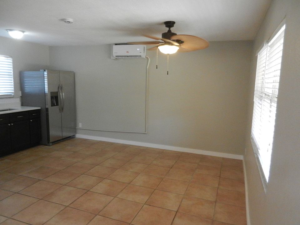 2nd image of 250 73rd Ave APT 7
