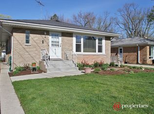 913 Columbus St, Wilmette, IL