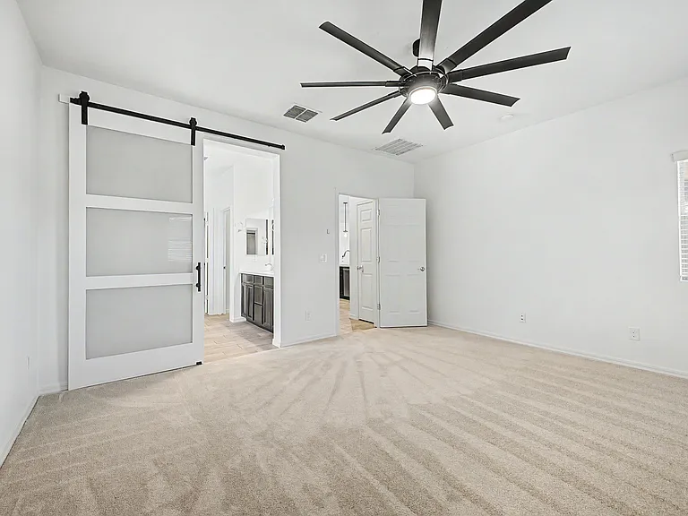 1360 W Joshua Tree Ave — Photo 26
