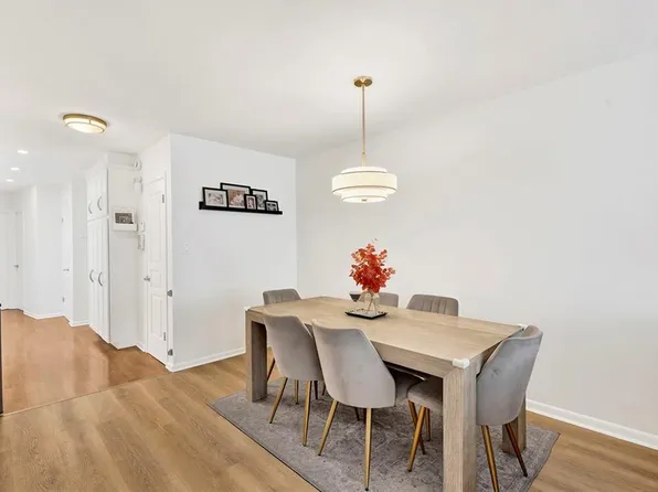 8940 Colonial Road image 7 of 20