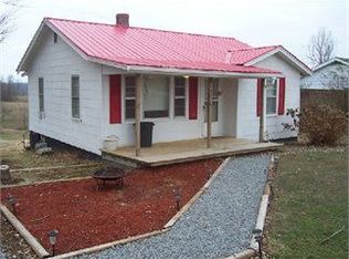 2061 Columbia Rd, Edmonton, KY 42129