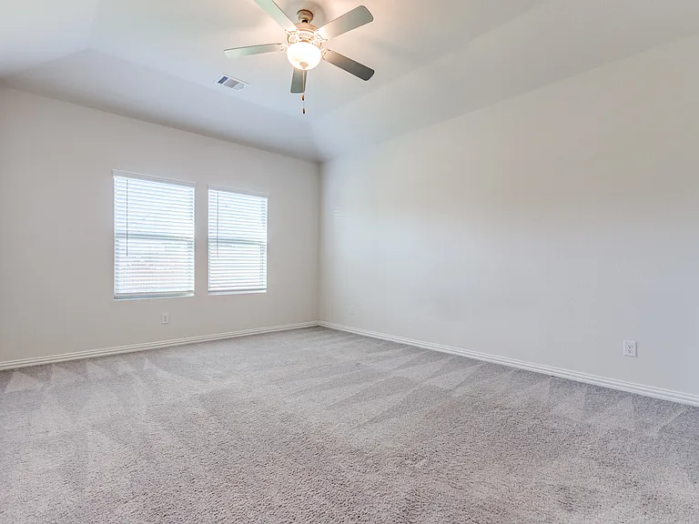 226 Stonebrook Trl — Photo 21