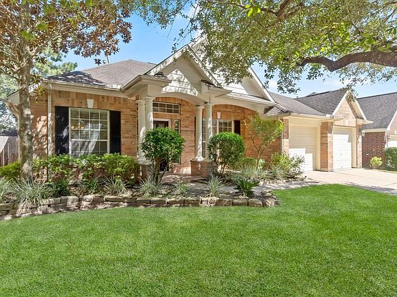 Charming Curb Appeal!