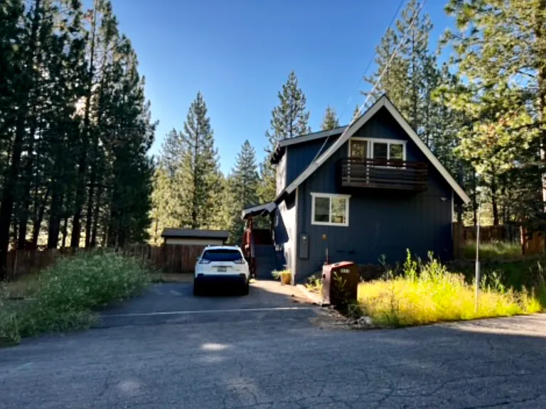 1053 Onnontioga St — Photo 10