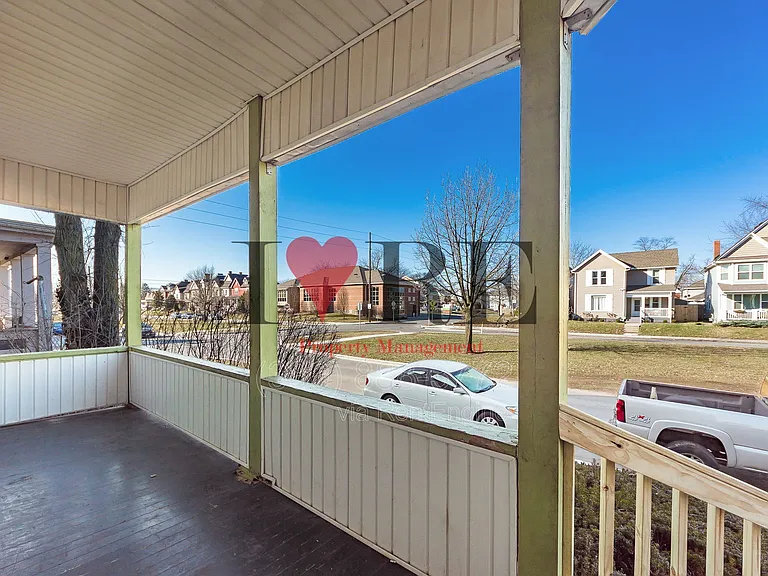 158 Dakota Ave — Photo 9