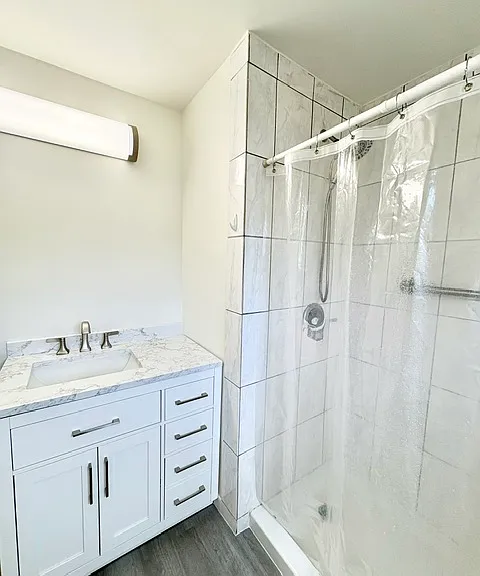 3012 Hollywood Ave NE — Photo 13
