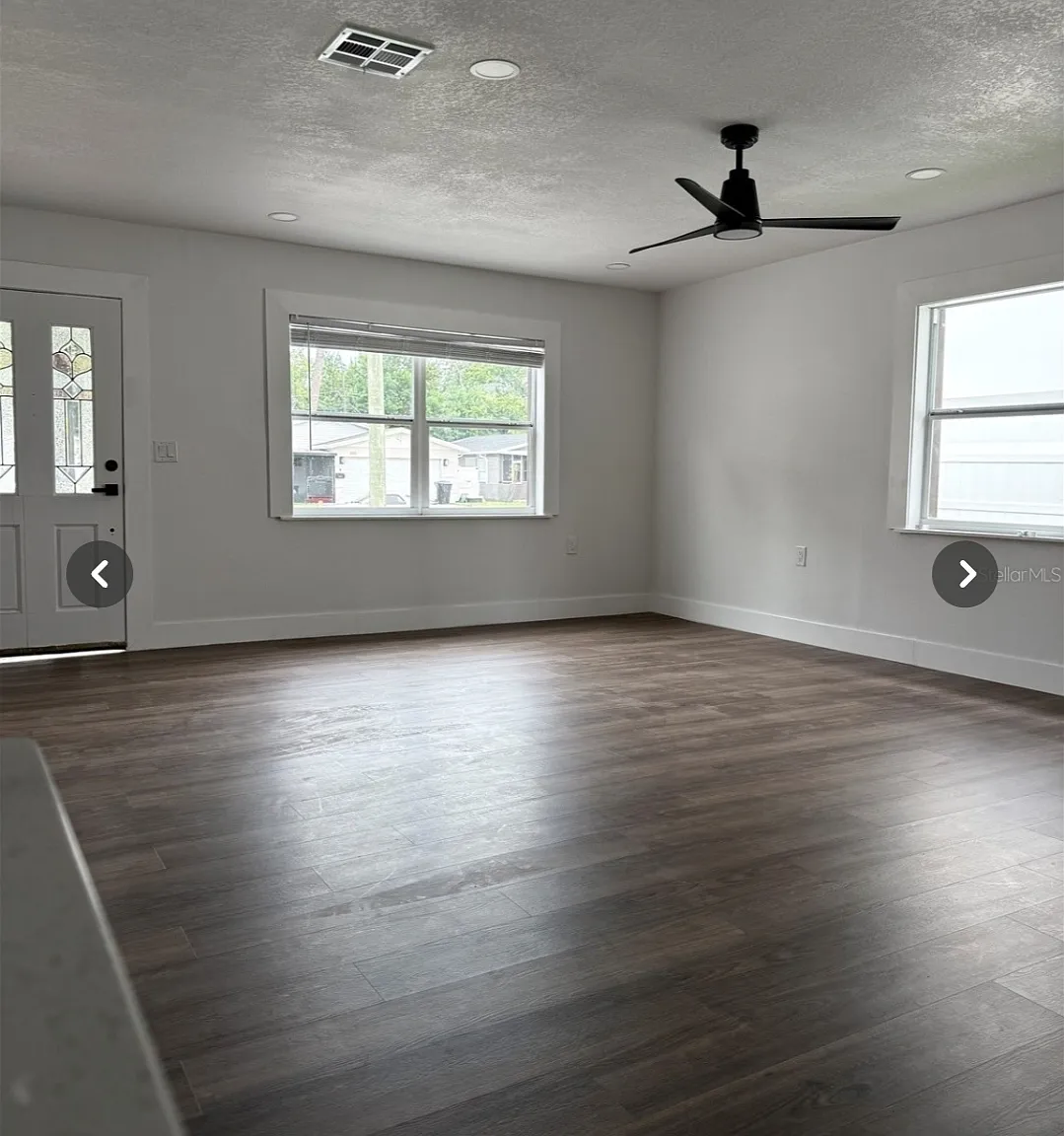 Shore Acres Blvd NE, Saint Petersburg — Photo 2