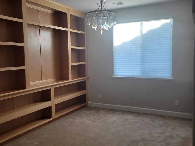 401 Waterwood Dr — Photo 5