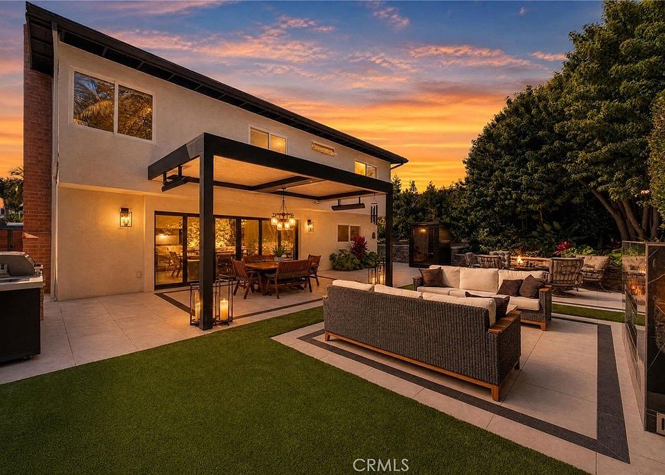 1st image of 33052 Santiago Dr