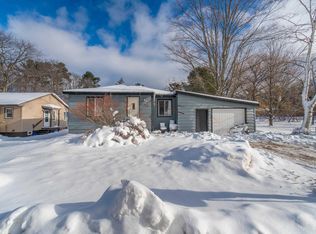 1402 Woodland Ave, Marquette, MI 49855