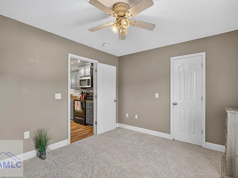 126 Thornton Dr NE — Photo 24