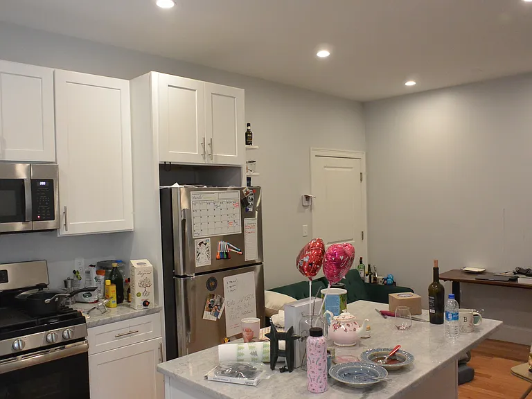 6 Islington St — Photo 7