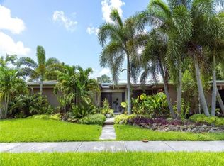 9340 SW 178th Ter, Palmetto Bay, FL 33157