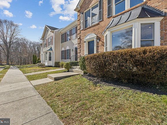 3rd image of 3609 Eagle Rock Ct