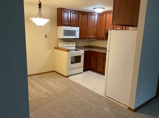 4819 Indian Hills Dr, Racine, WI 53406
