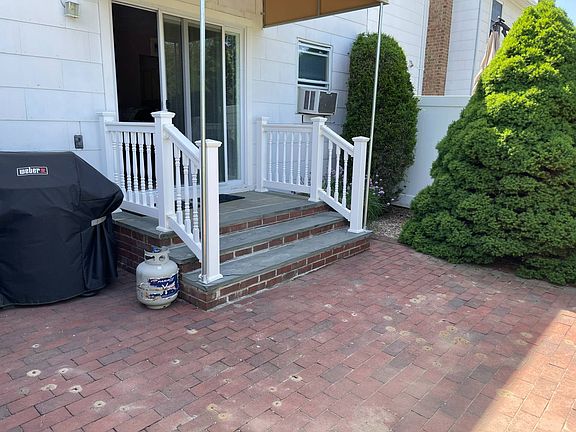 4th image of 5 Merrimac Ct