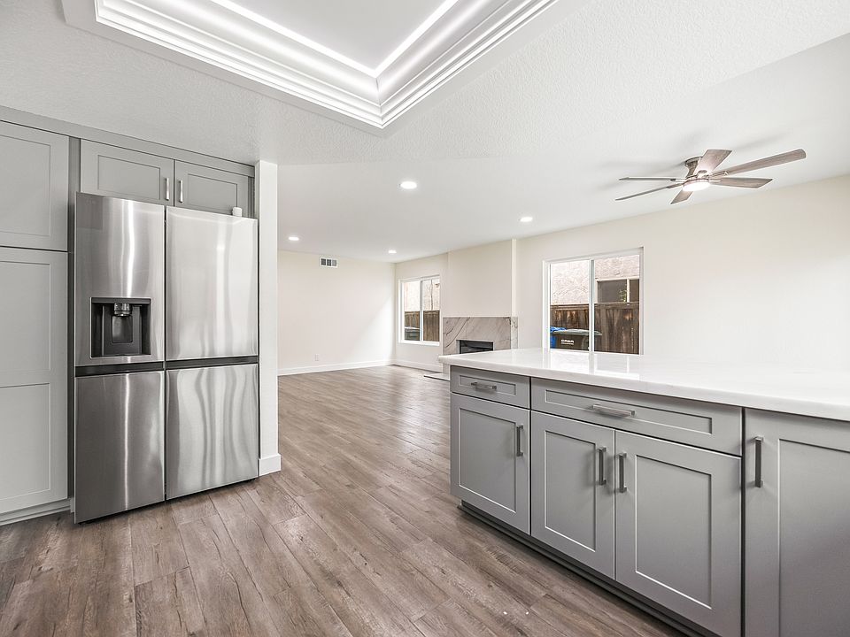 27438 Senna Ct, Temecula, CA 92591 | Zillow