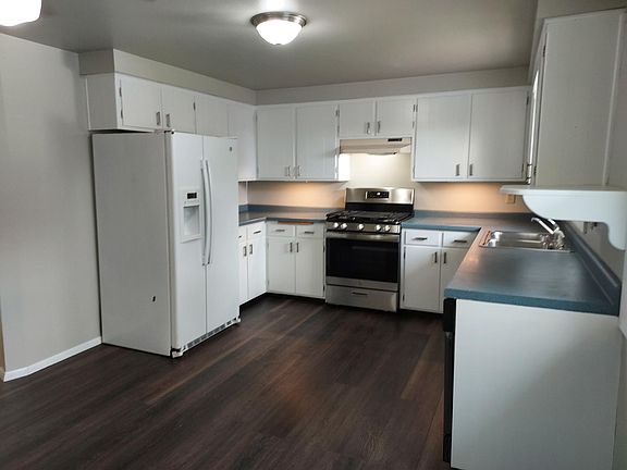 3rd image of 1117 Chantel St