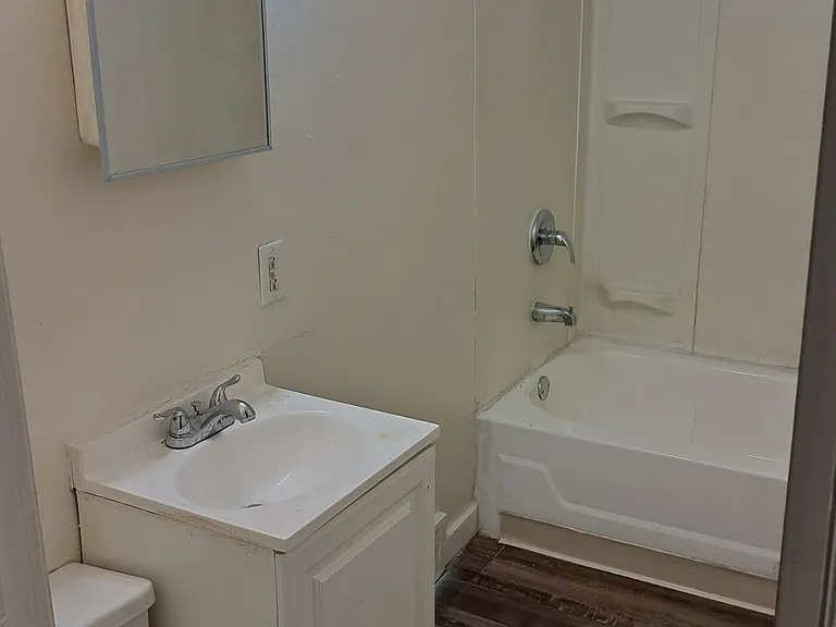 371 E 152nd St #3 — Photo 6