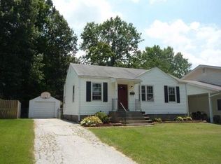 190 Saint Gregory Dr, Florissant, MO 63031
