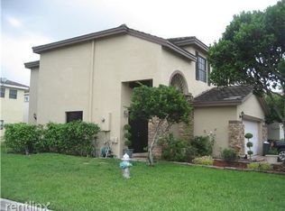 11190 NW 34th Ct, Pompano Beach, FL 33065