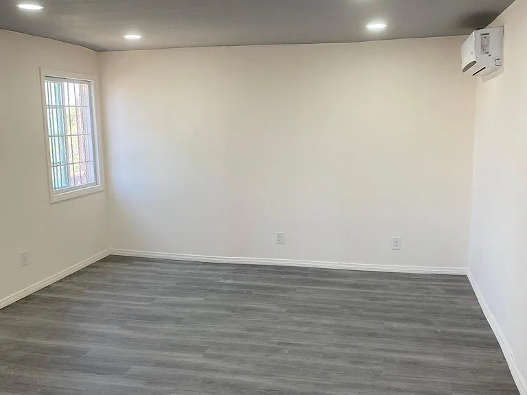 4602 Cherokee Ave — Photo 7