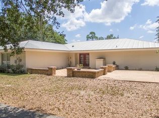 2300 Mangrove Rd, Punta Gorda, FL 33982