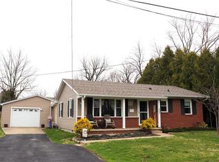 207 South St, Westville, IL 61883