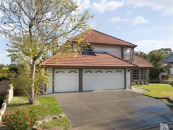 3rd image of 3609 Pebble Pl
