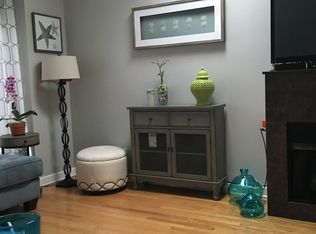 2451 W Arthington St #3, Chicago, IL 60612
