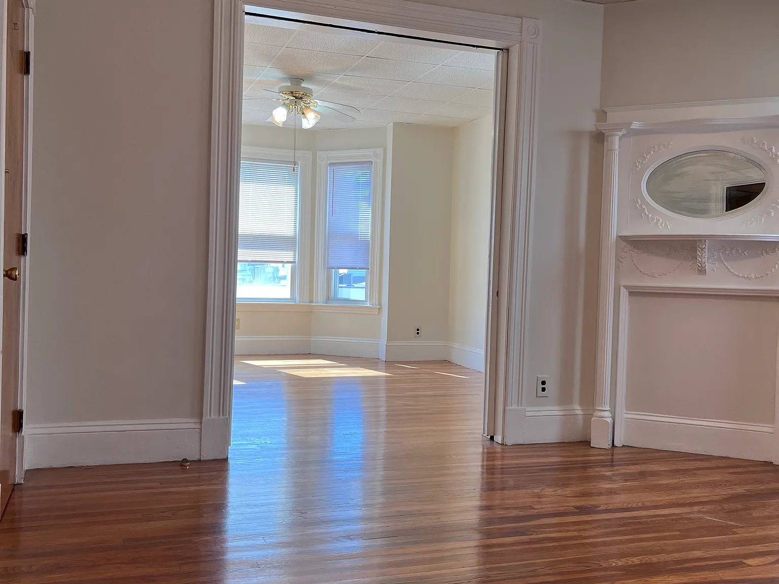 4 bed, 1500 sqft, $3,200 — Photo 4