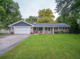 N78W15108 Pueblo St, Menomonee Falls, WI 53051