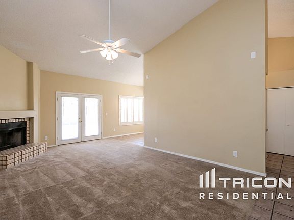 4th image of 1519 E Sequoia Dr
